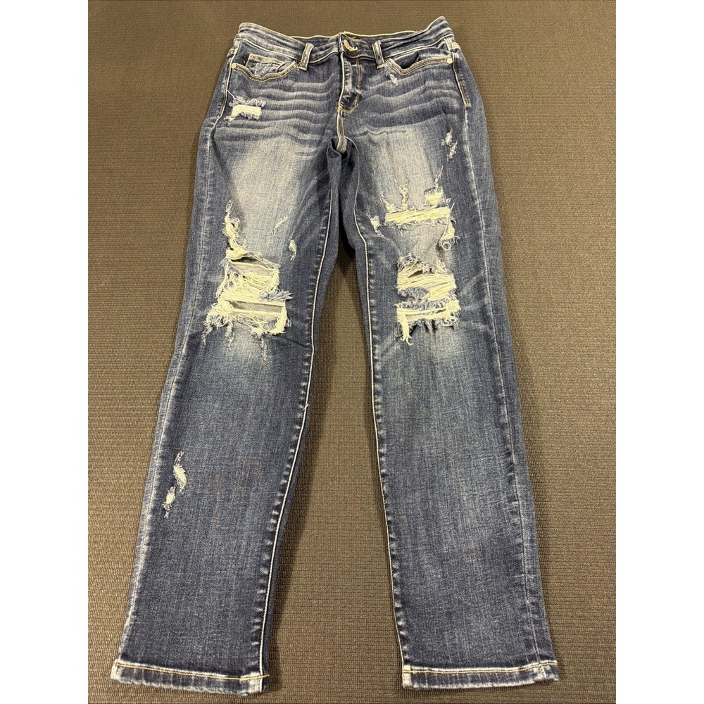 Judy Blue Mid Rise Cuffed Destroy Boyfriend Size 9/29 - Picture 3 of 8